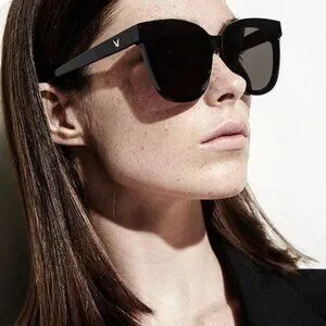 GENTLE MONSTER FLATBA (in scarlet)